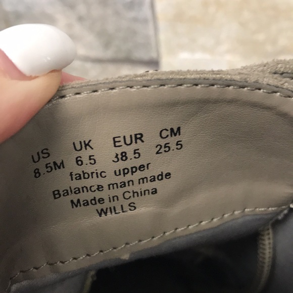 🎁  Carlos by Carlos Santana Wills Lace Up Wedge - Picture 4 of 8